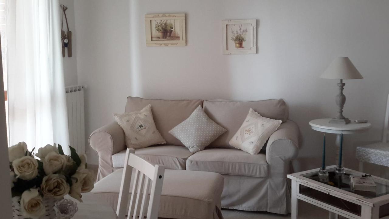 Beti House Heart'S And Roses Rooms Ponte Galeria Extérieur photo